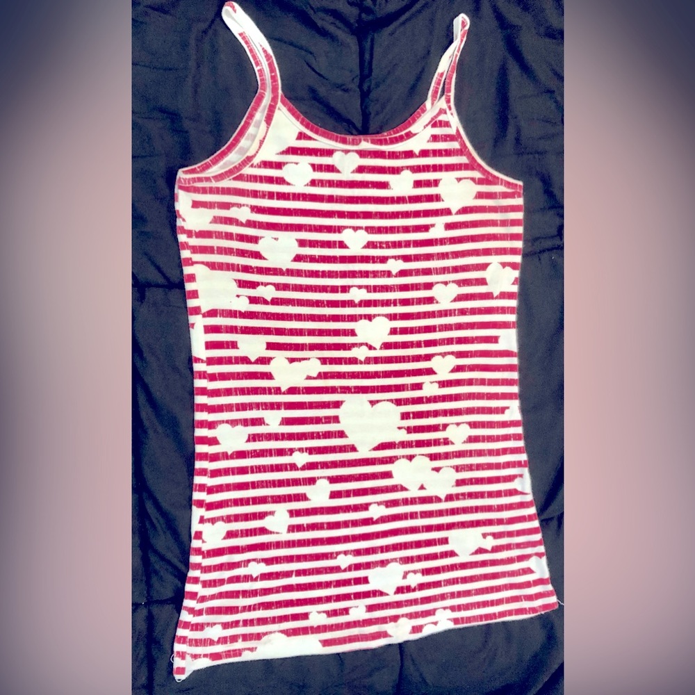Hearts galore tank top.